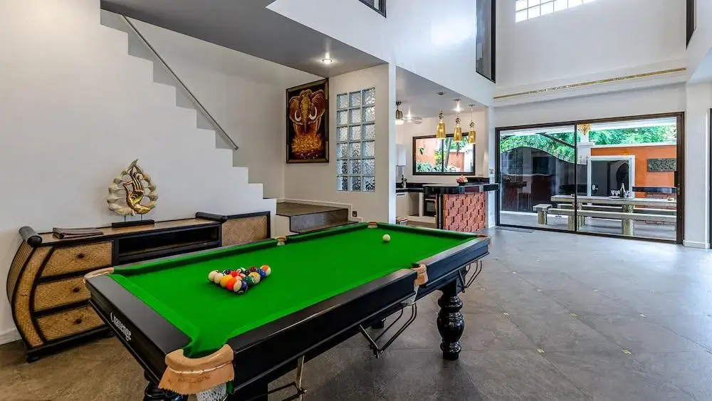 Foto - GOLDLAND Luxury Pool Villa Pattaya Walking Street 8 Bedrooms