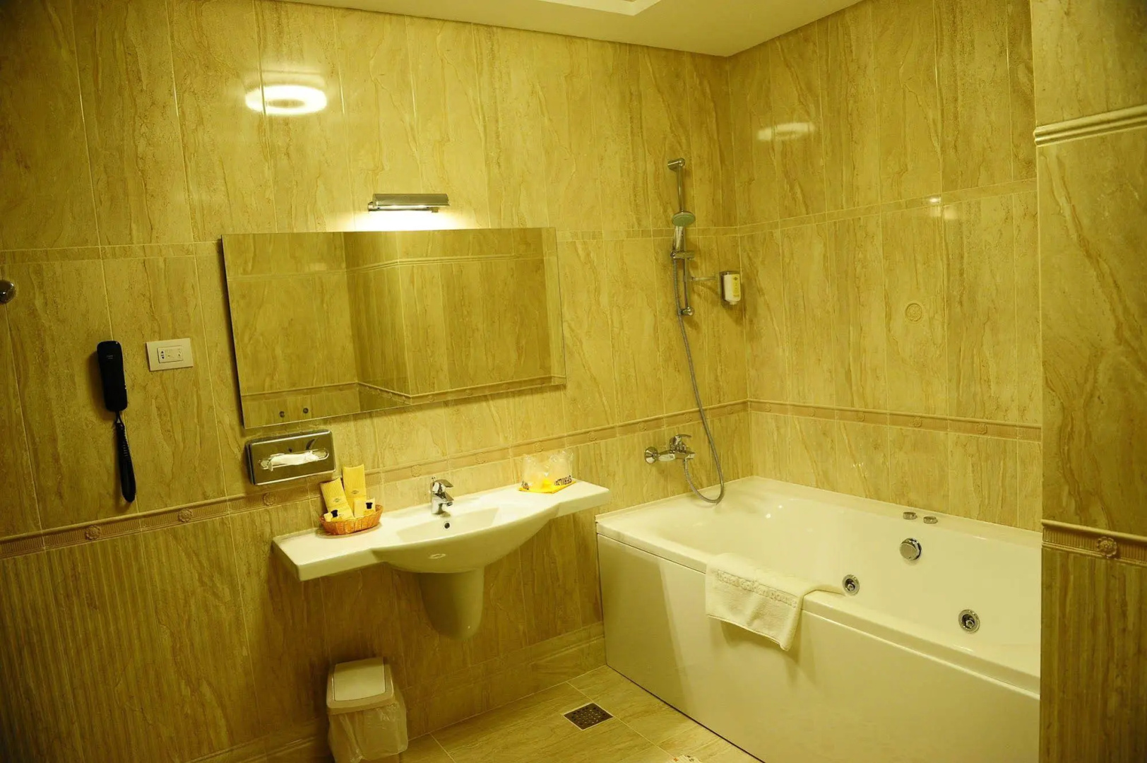 Foto - Hotel Golden House