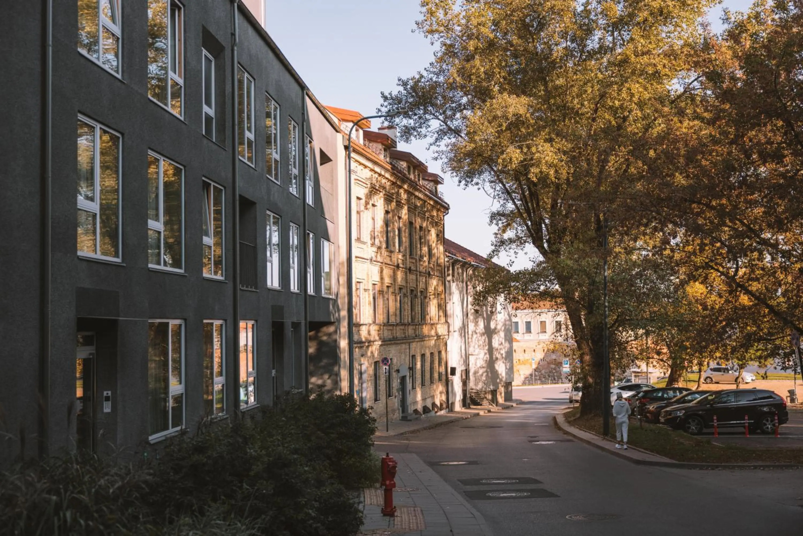 Bright with view apartment in Vilnius Old Town by IVIS House