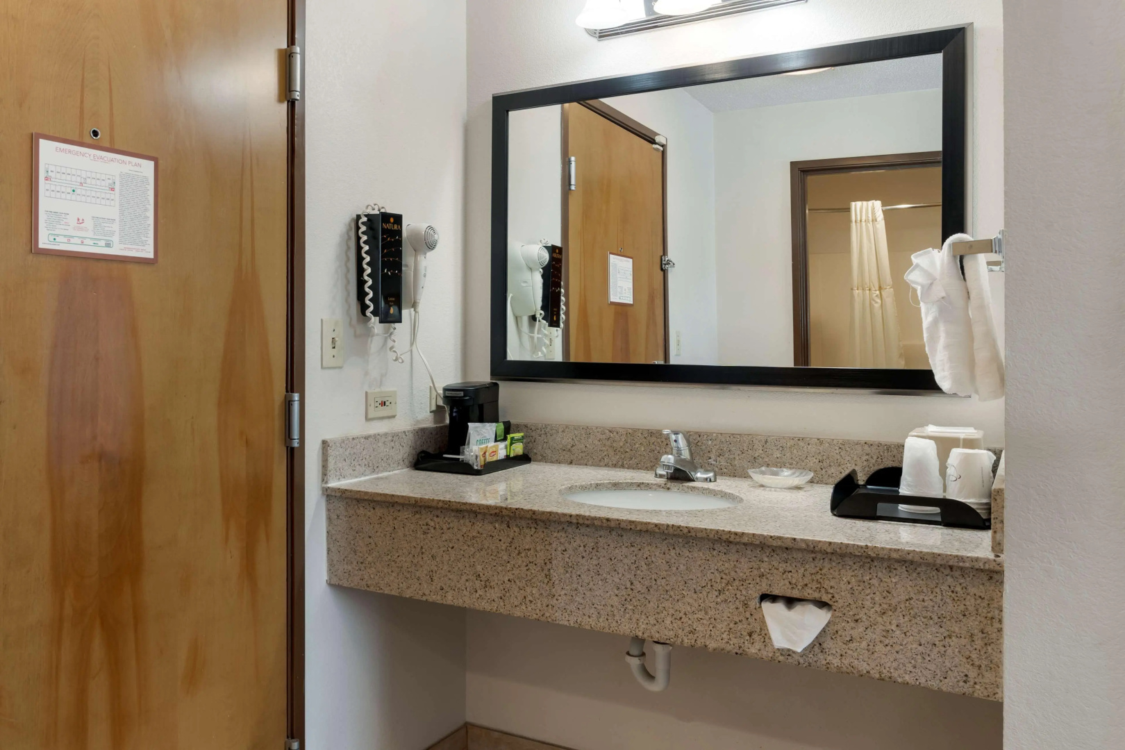 Photo - Best Western Des Plaines/O’Hare