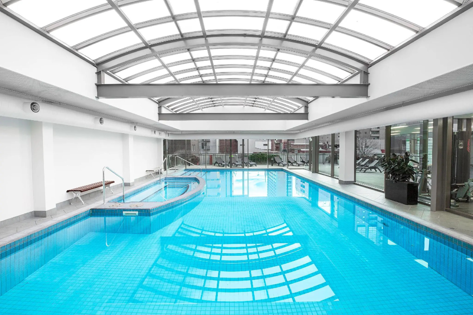 Foto - Mantra on Russell