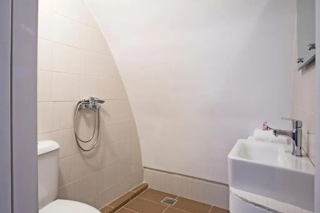 Foto - Birds Villa Apartments with Heated Pool - Including Car and Breakfast