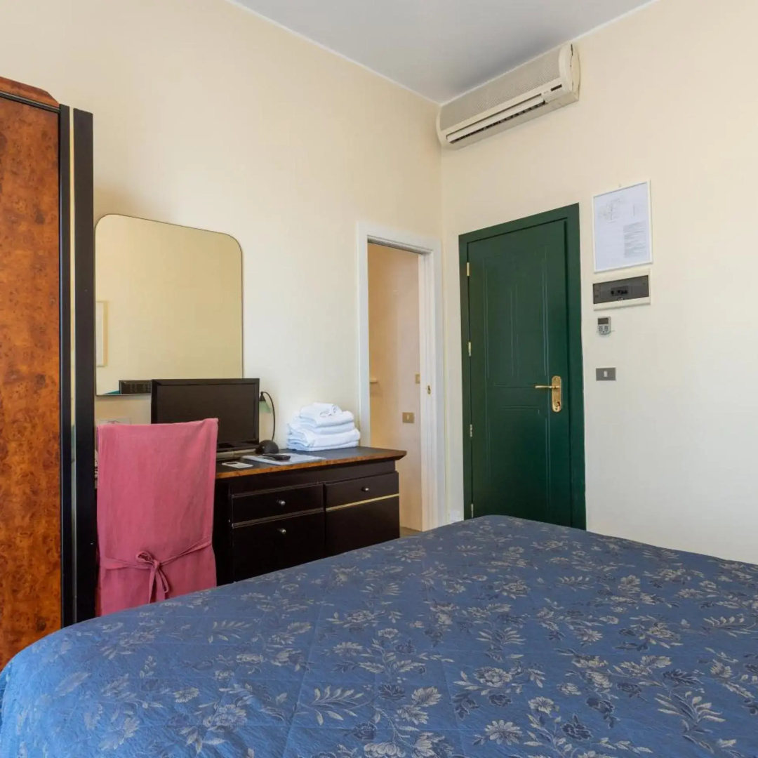Photo - Hotel River fronte mare con piscina