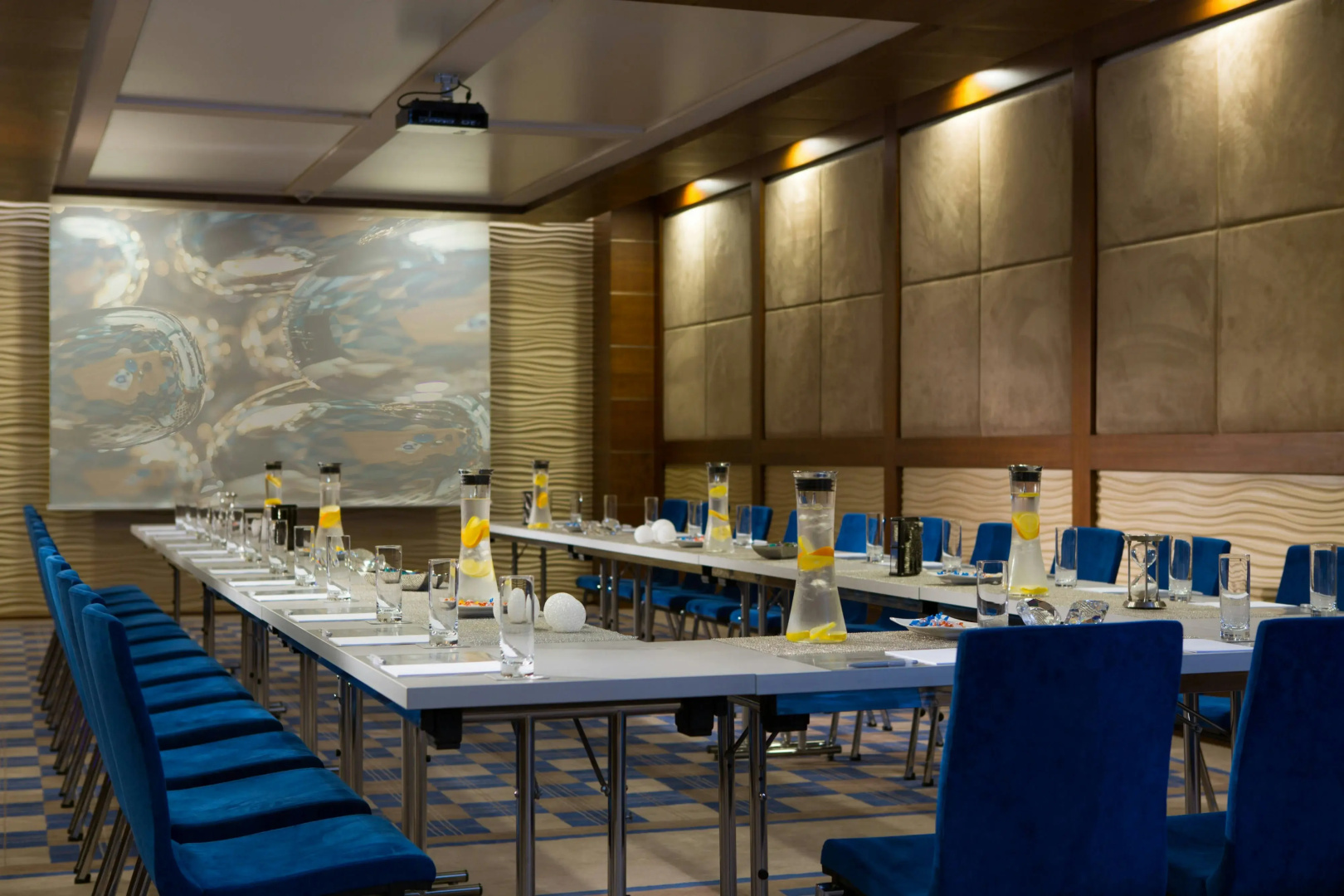 Photo - Renaissance Izmir Hotel