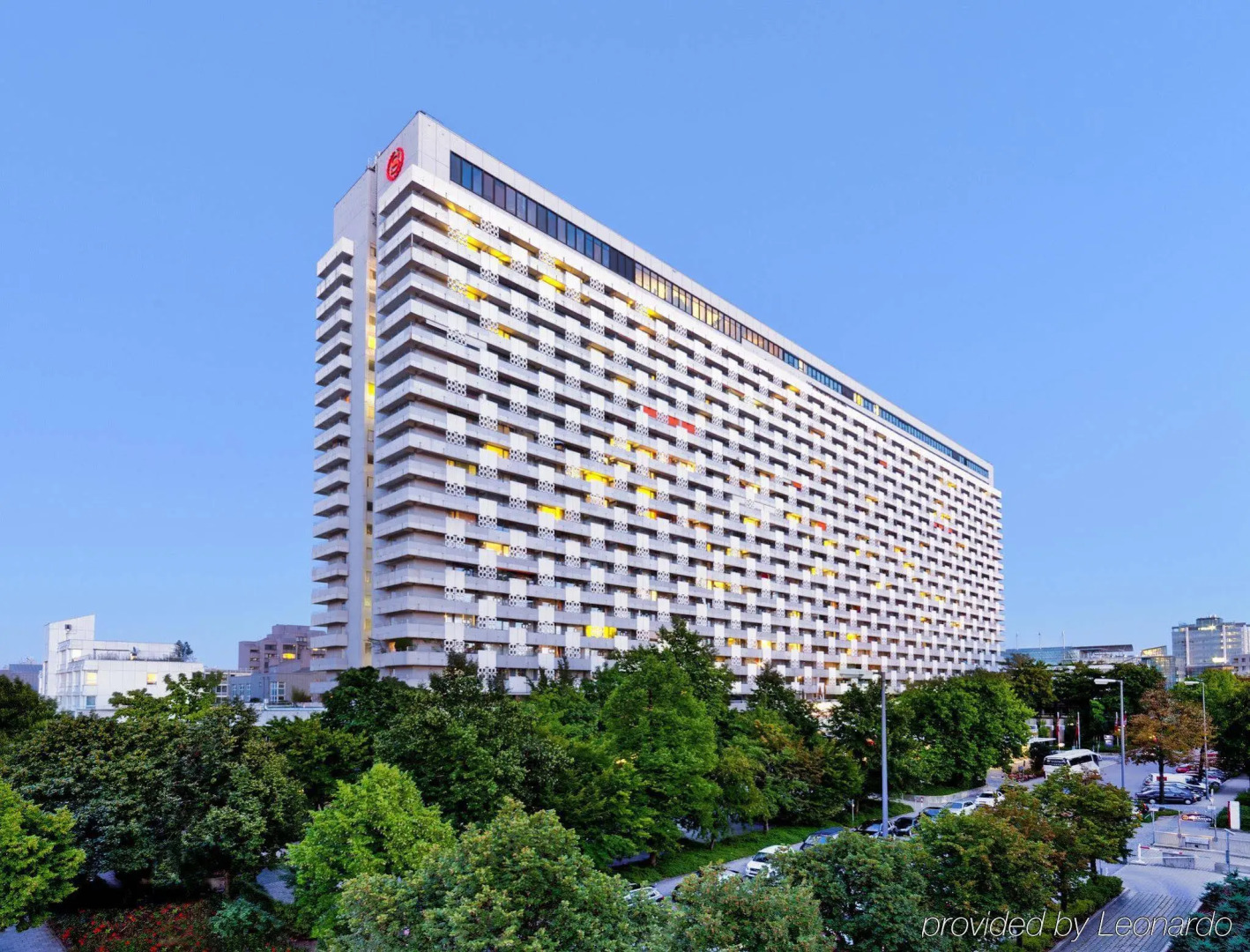 Photo - Four Points by Sheraton Munich Arabellapark