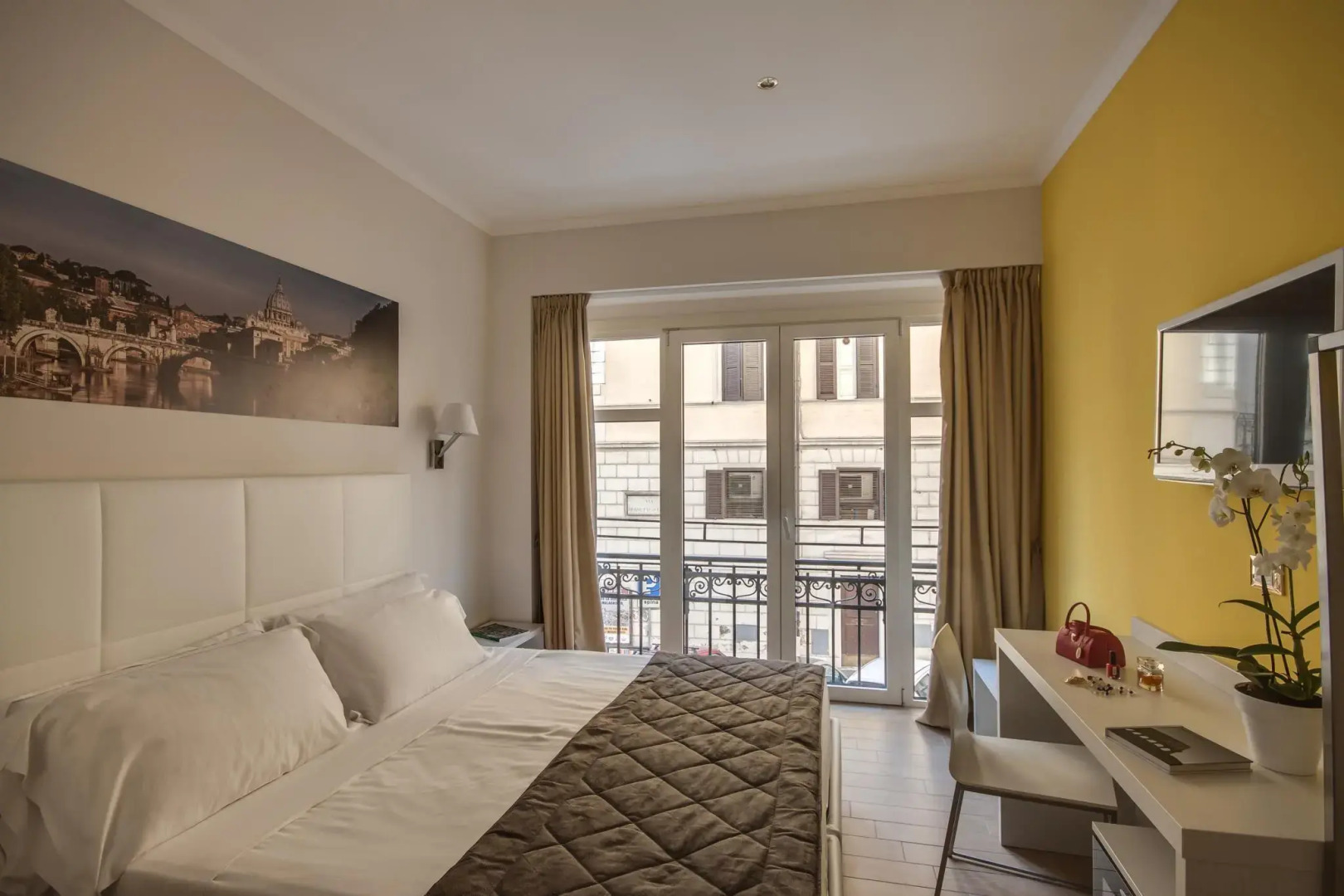 Photo - Tritone Top House