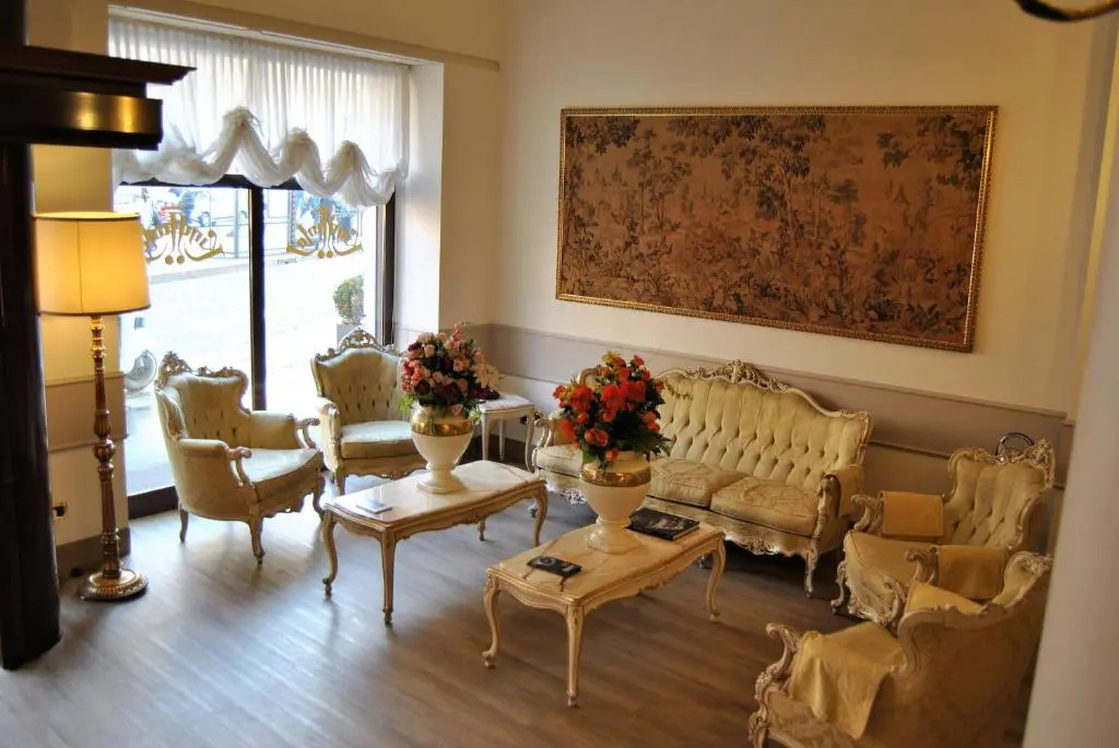 Photo - Mokinba Hotels King