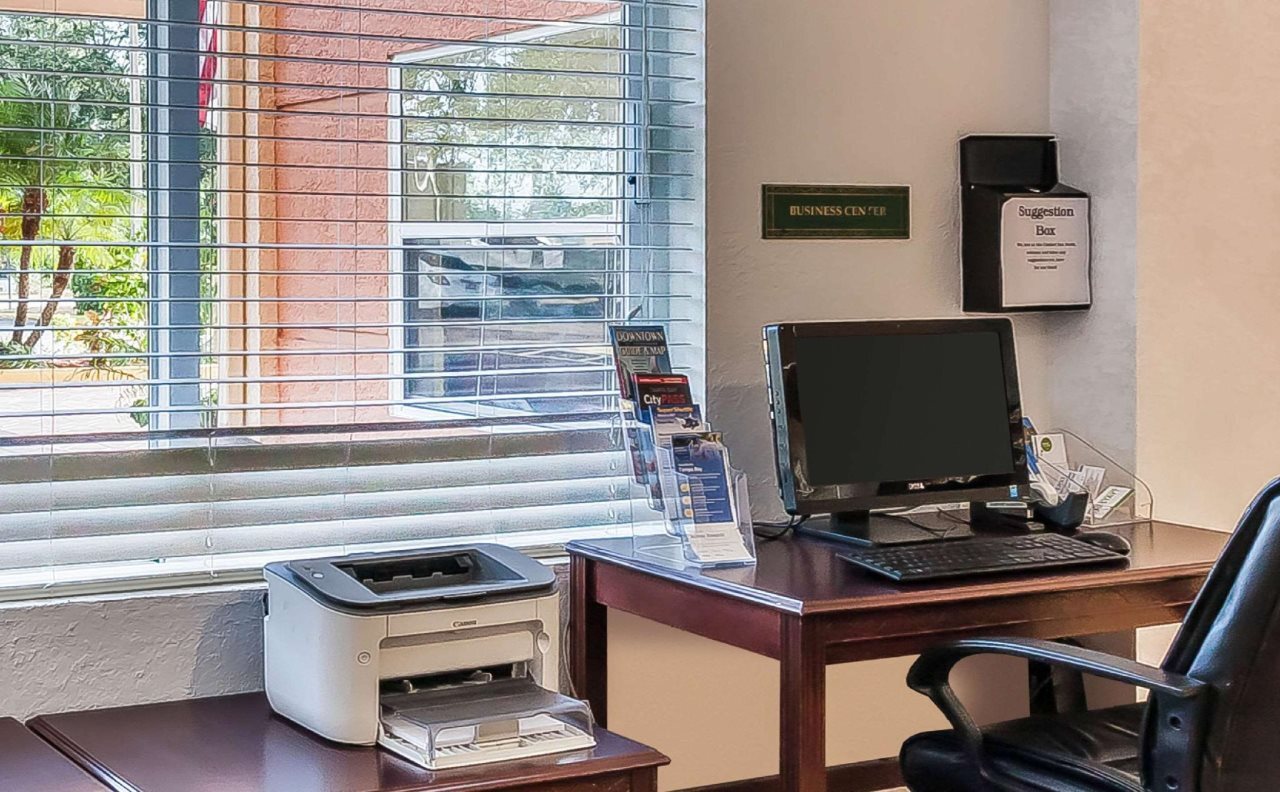 Photo - Comfort Inn St Petersburg North