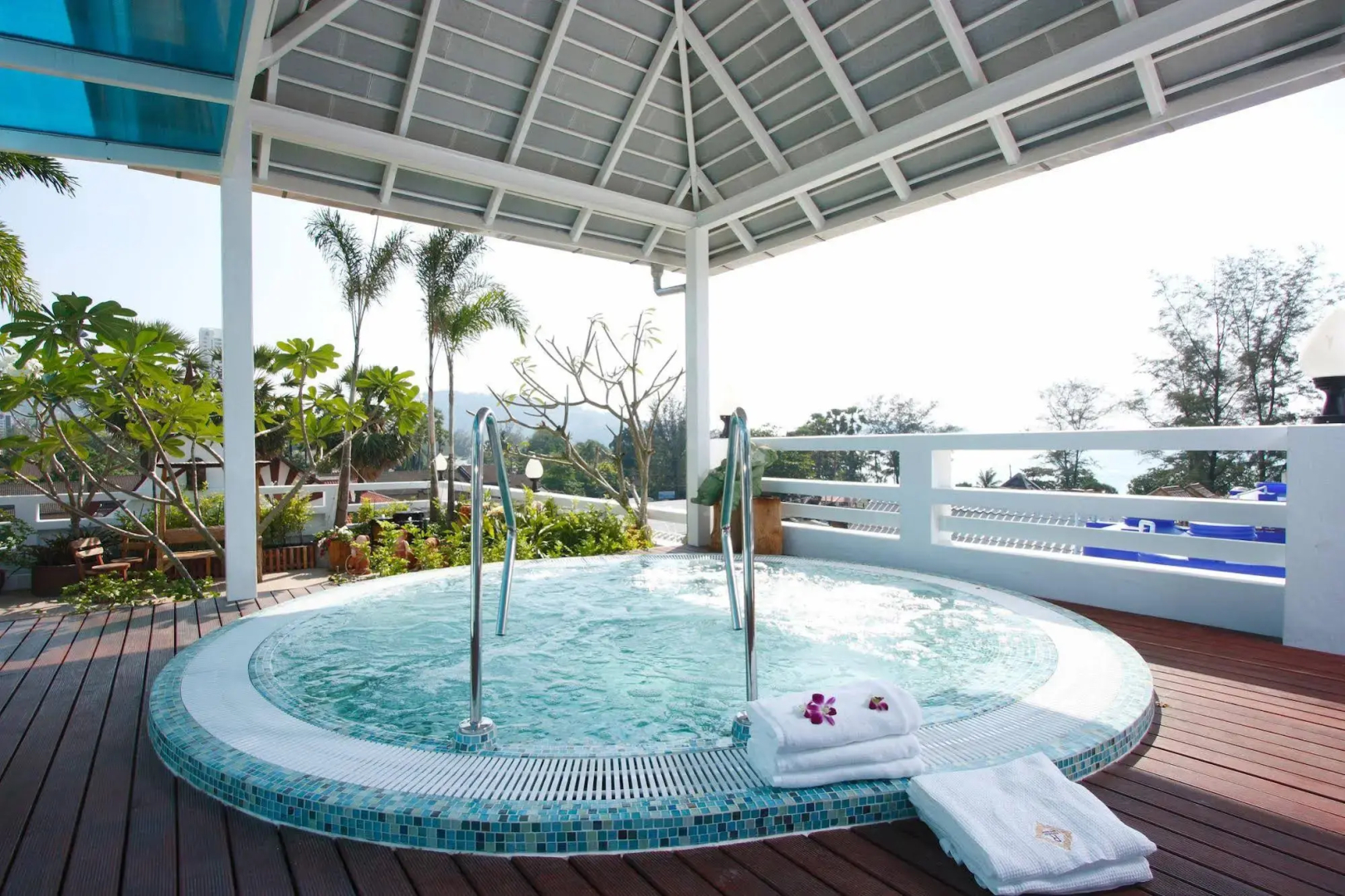 Foto - Rayaburi Hotel, Patong