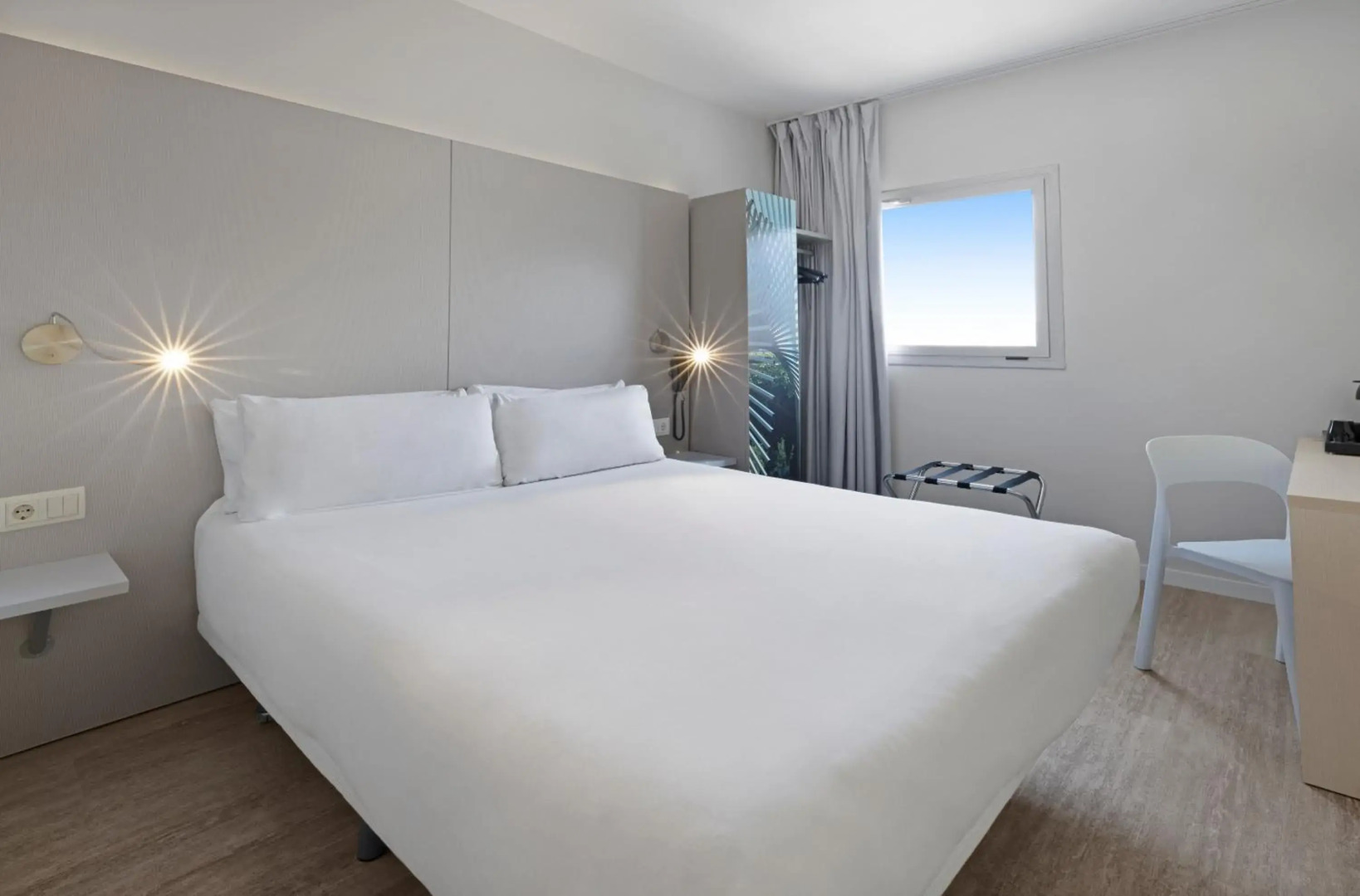 Foto - B&B HOTEL Girona 2