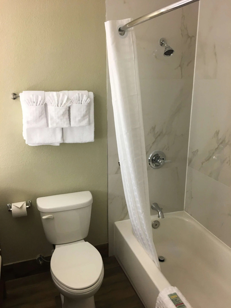 Photo - Best Western Carlsbad by the Sea