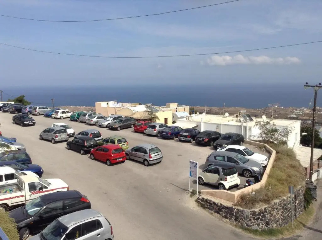 Photo - King Thiras Hotel