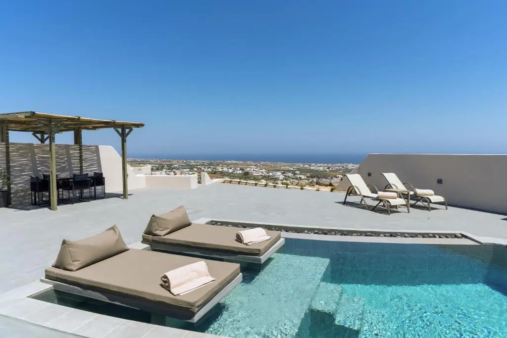 Photo - Lavadoze Luxury Suites