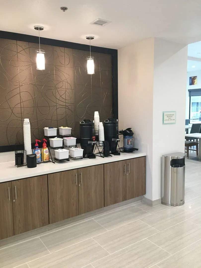 Photo - Best Western Carlsbad by the Sea