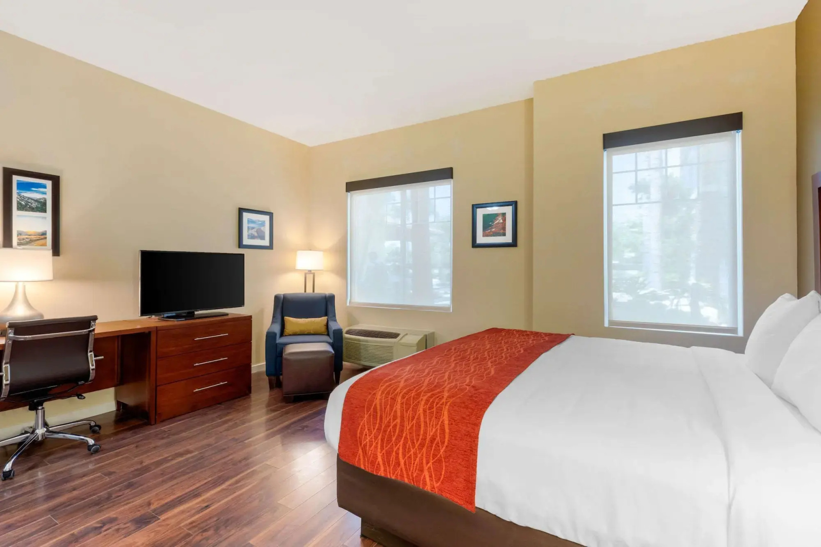 Foto - Comfort Inn & Suites near Ontario Airport