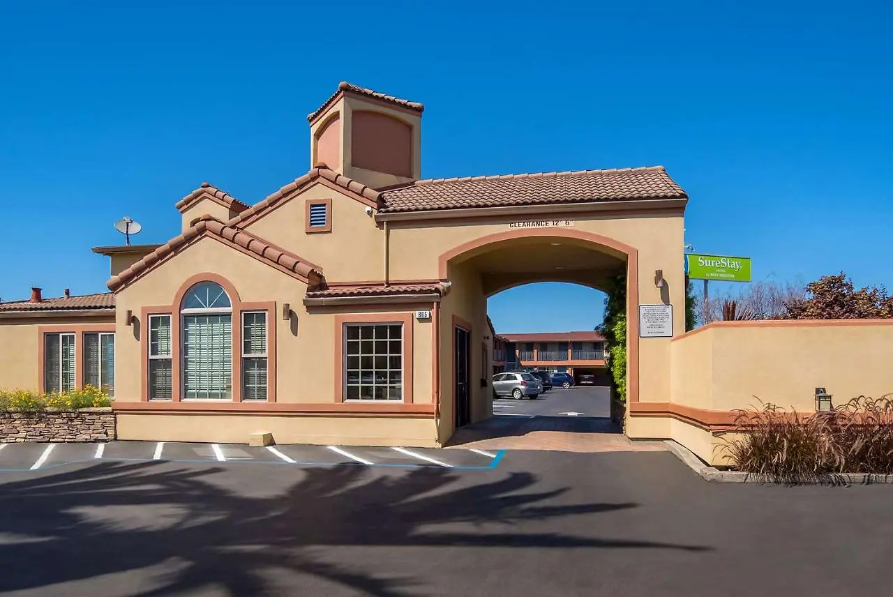 Photo - SureStay Hotel by Best Western San Rafael