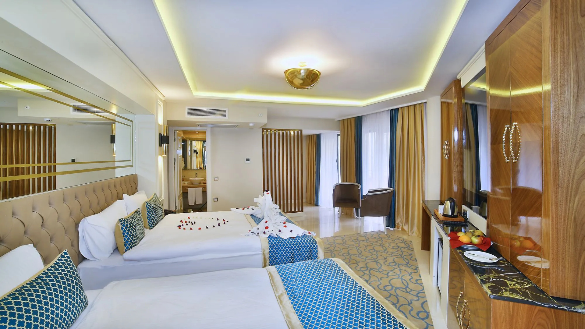 Photo - Paleria Hotel