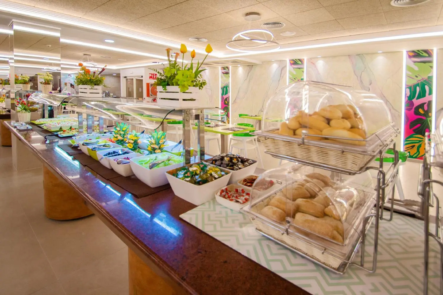 Photo - Hotel Servigroup Romana