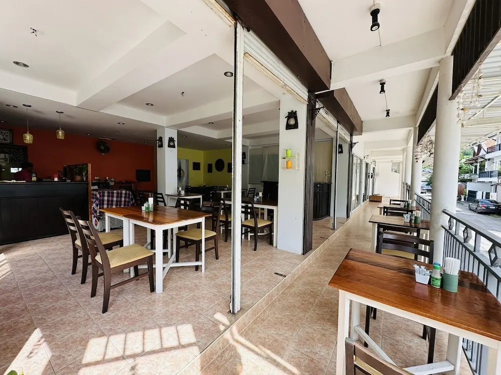 Photo - Kata Place Hotel