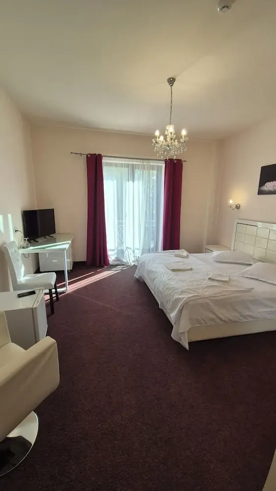 Photo - Hotel Imperial Timisoara by JR