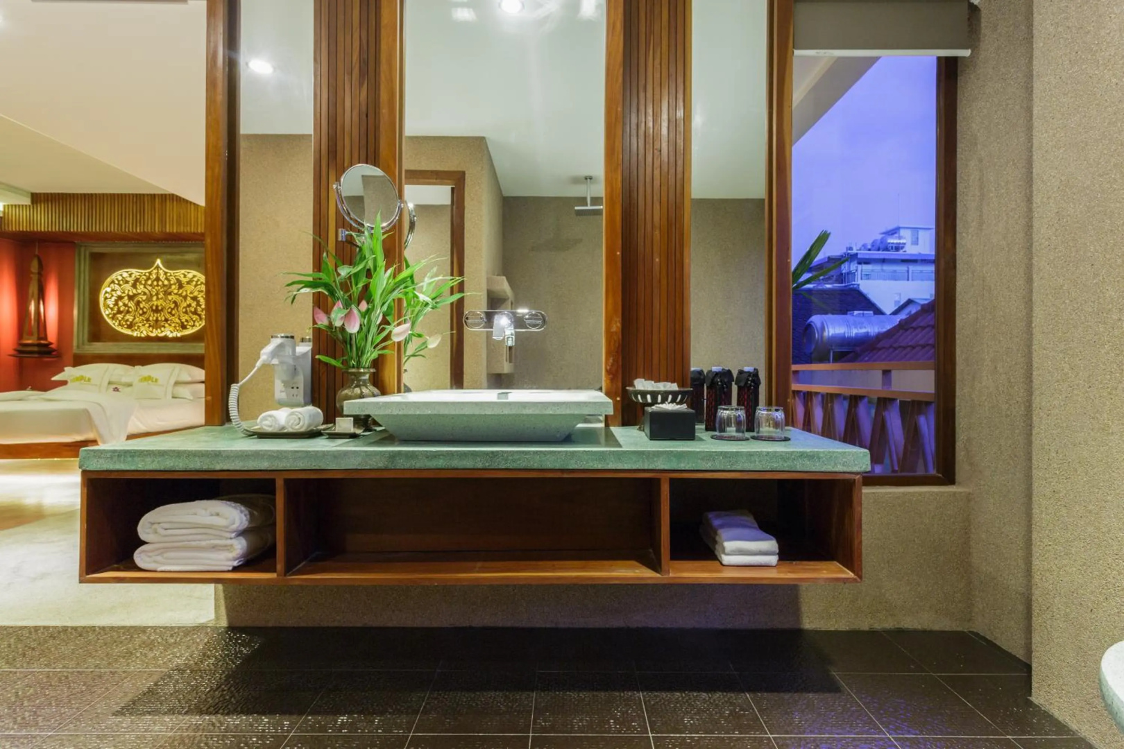 Foto - Golden Temple Boutique