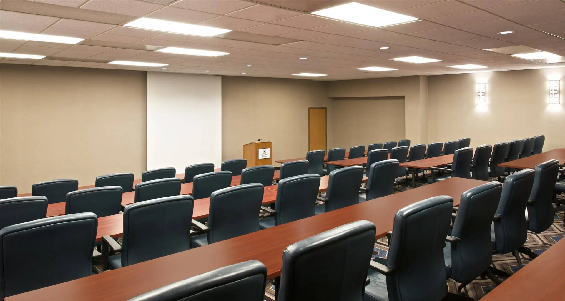 Photo - Sheraton Bucks County Langhorne