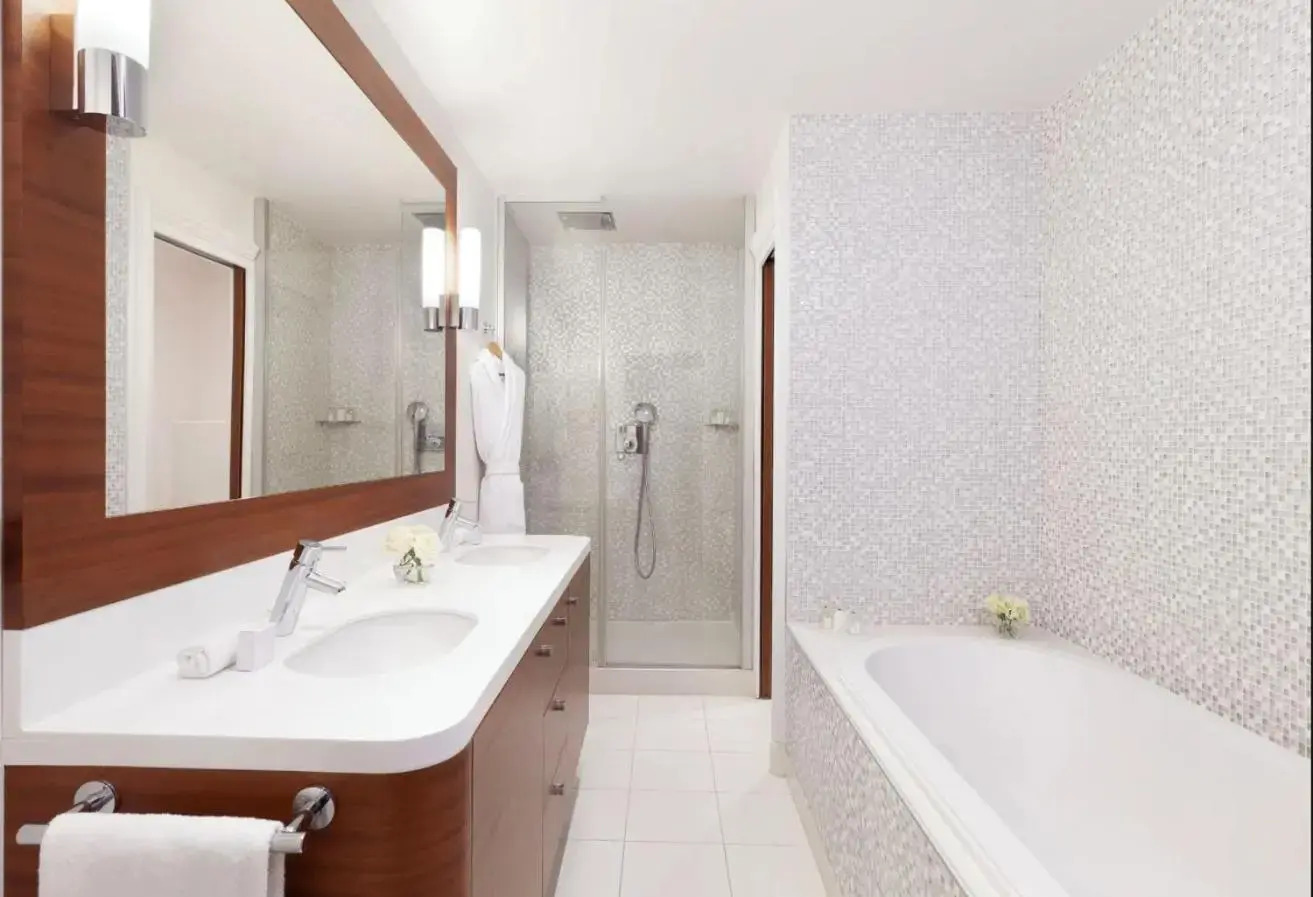 Photo - Hôtel Barrière Le Normandy