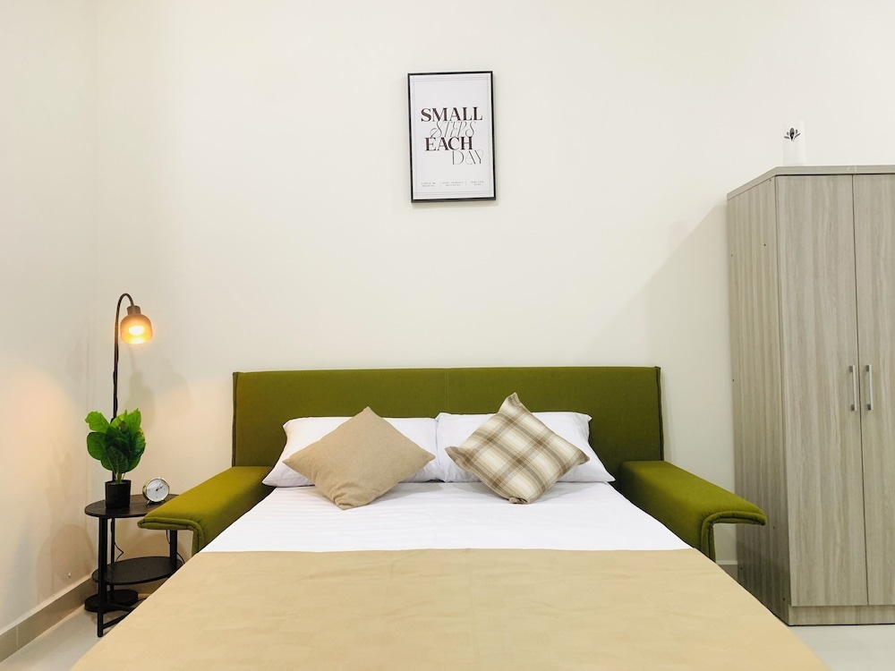 CoreSoho Suite by BKAstaycation KotaWarisan Sepang KLIA Airport, Free WiFi