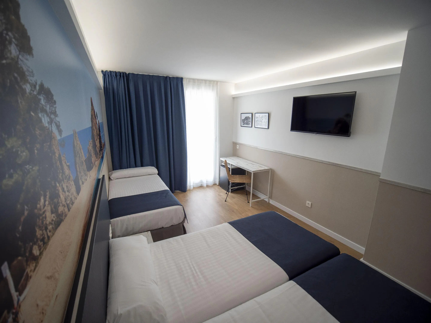 Photo - Hotel Don Juan Tossa