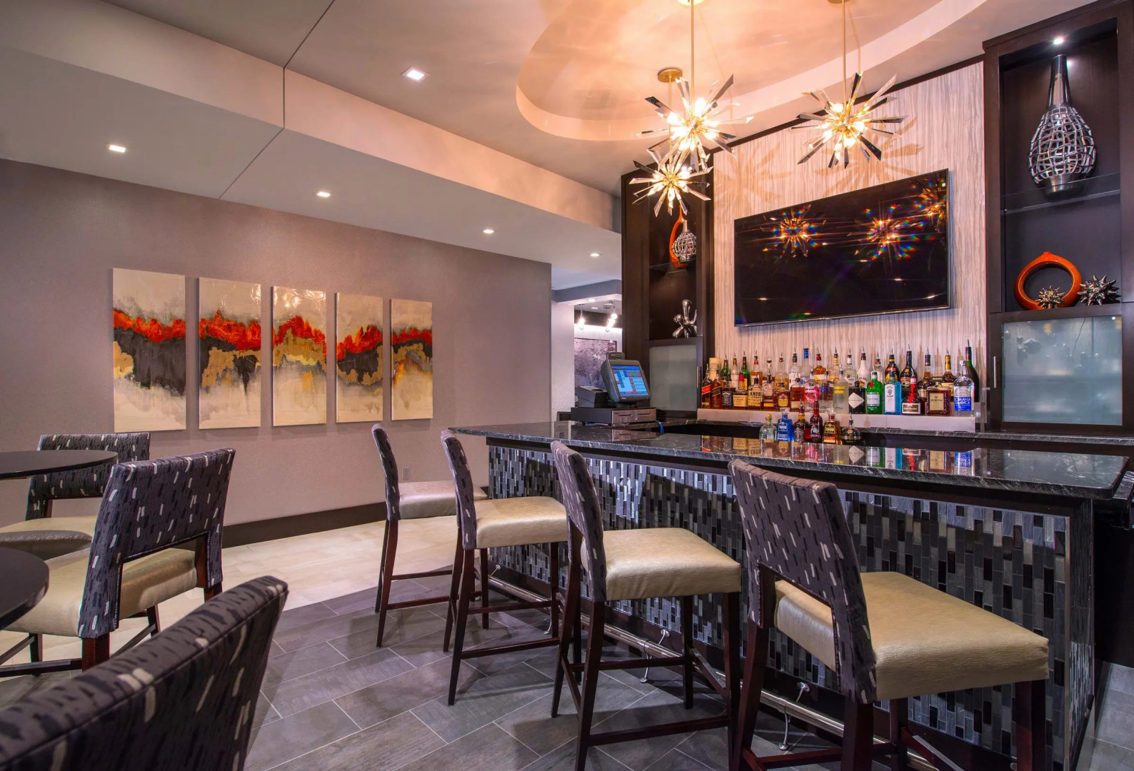 Photo - Fairfield Inn & Suites by Marriott Boston Cambridge