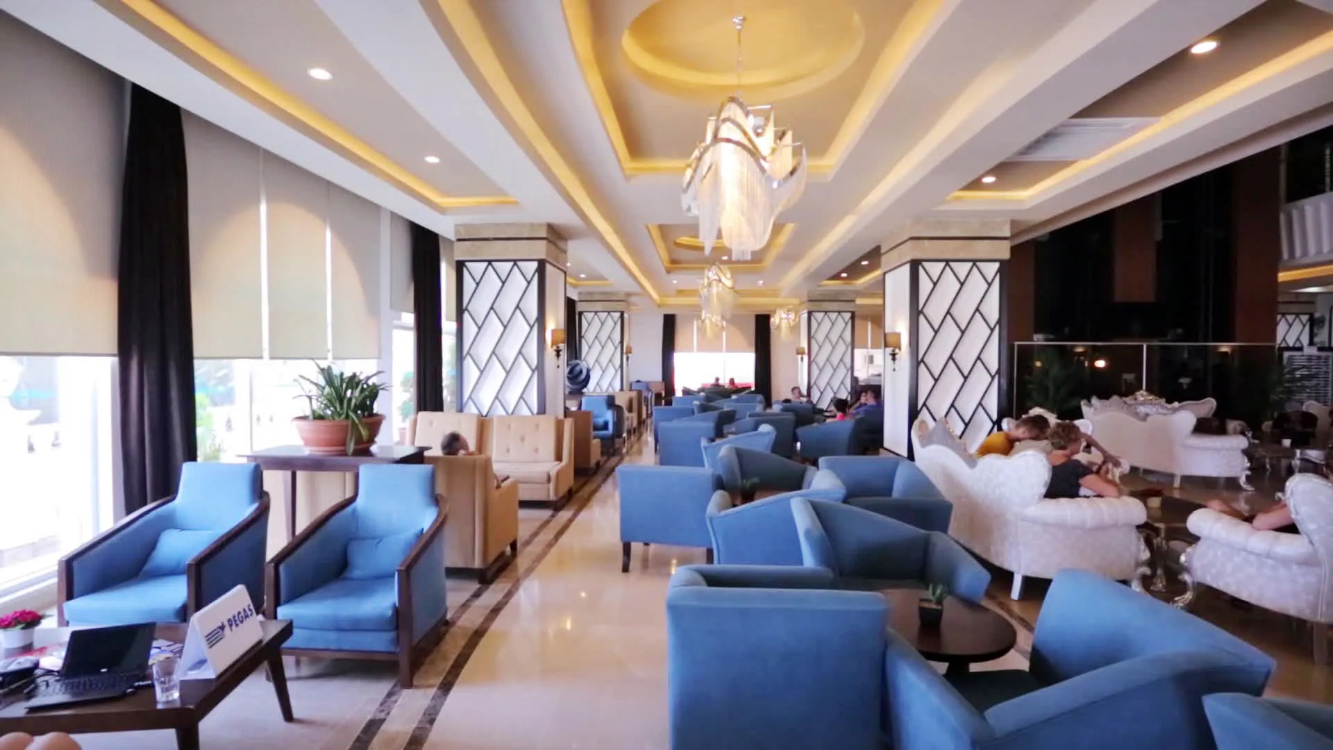 Photo - Delphin Diva Premiere