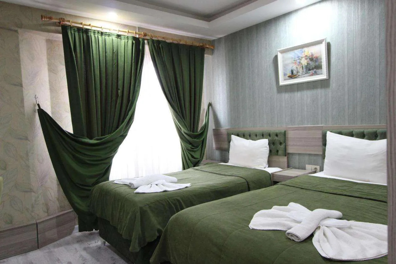 Photo - Kaya Madrid Hotel
