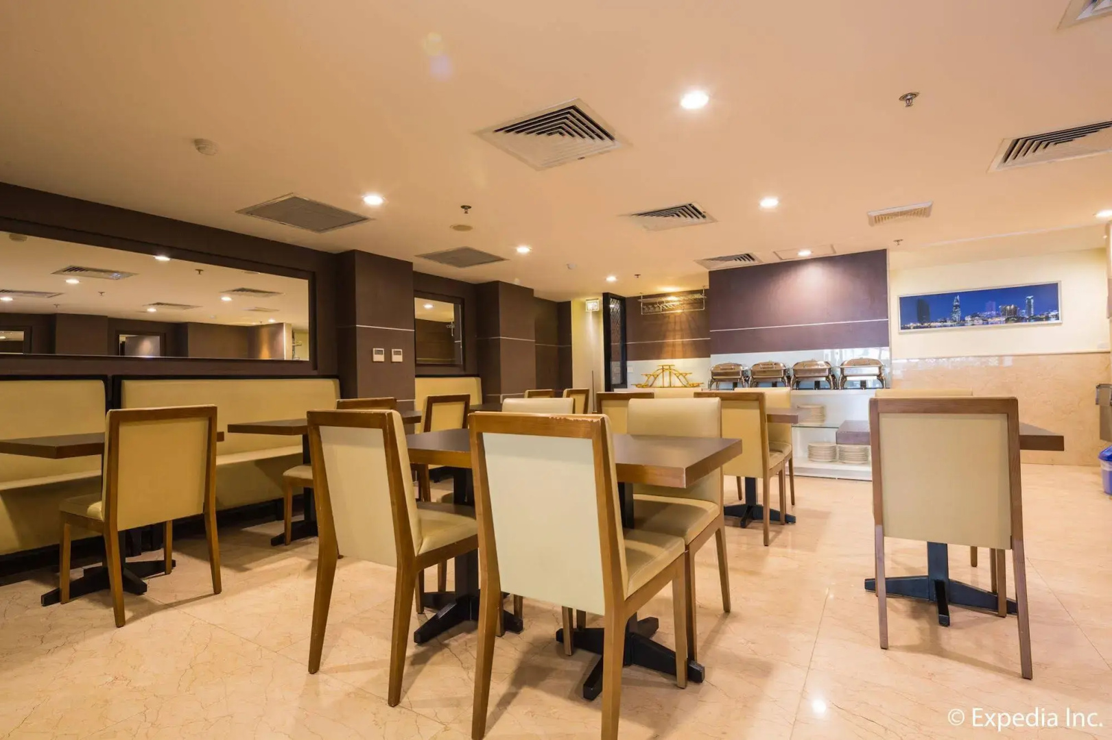 Foto - GK Central Hotel