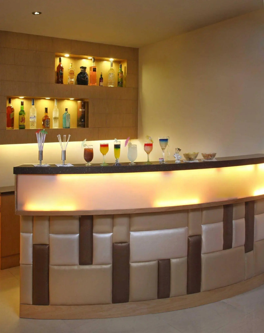 Photo - JRD Luxury-Business Hotel