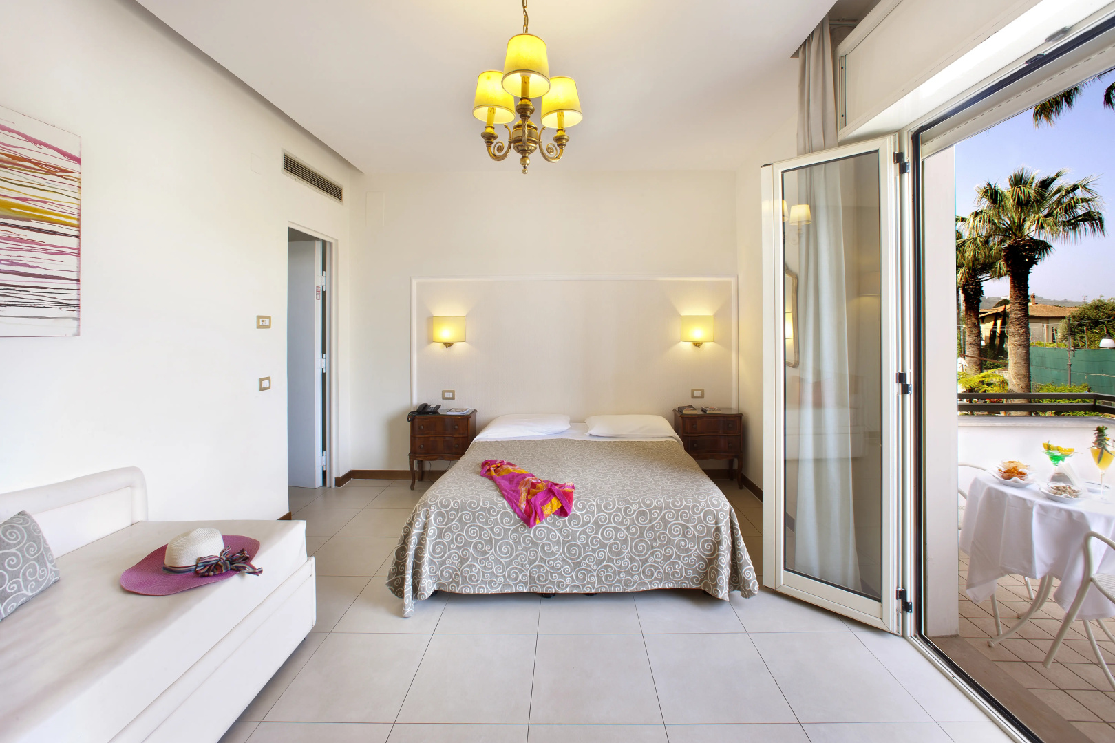 Photo - Hotel Alpha