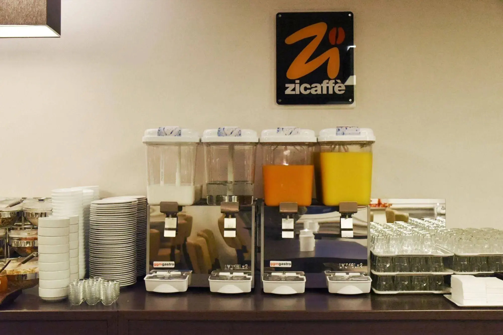 Foto - Zi Hotel & Lounge