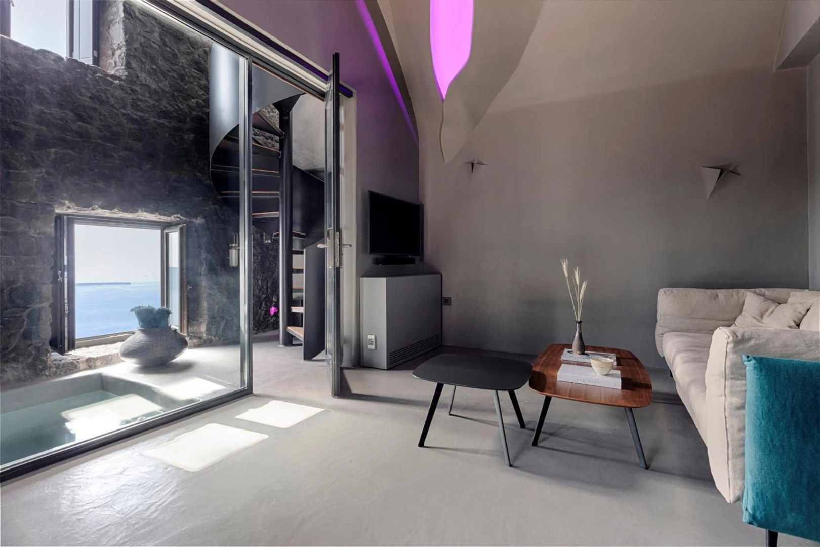 Photo - Kivotos Santorini - Preferred Hotels & Resorts