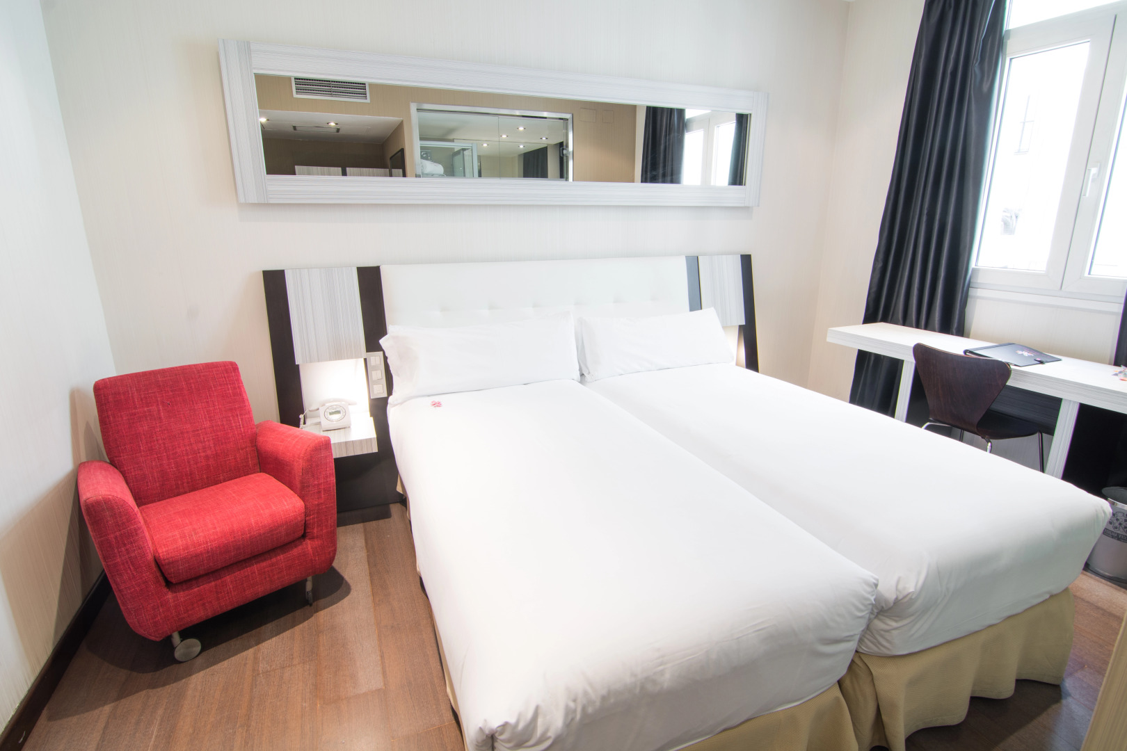 Foto - Petit Palace Arenal