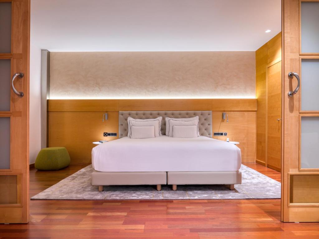 Photo - Sansi Pedralbes