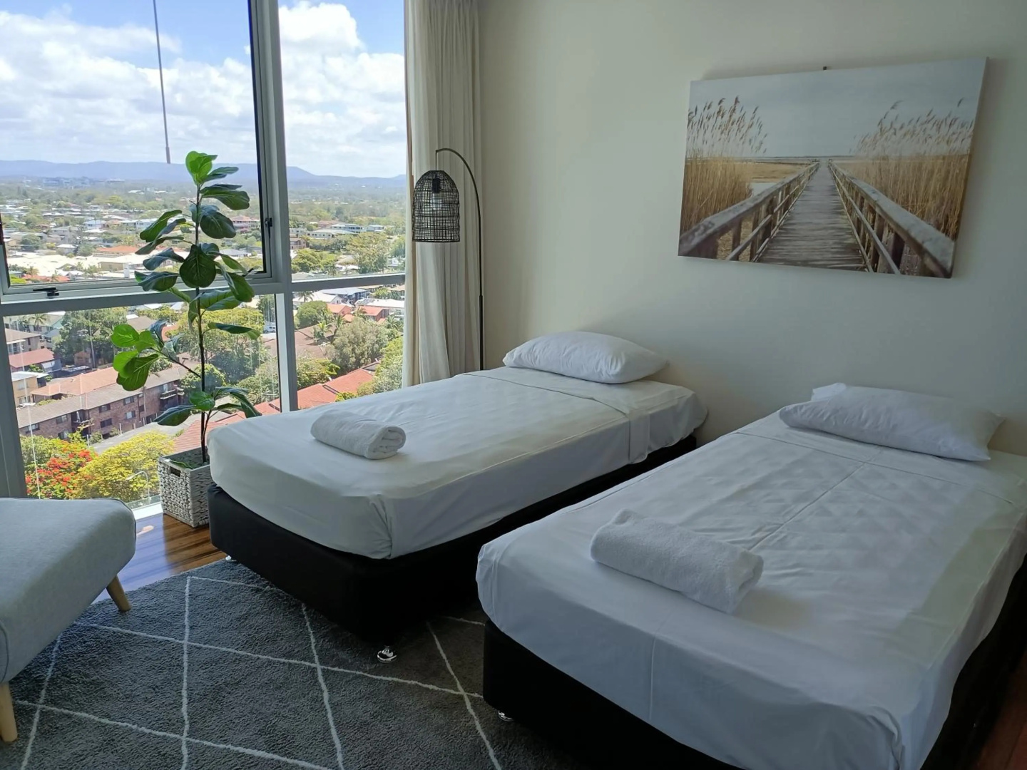 Foto - The Grand Apartments