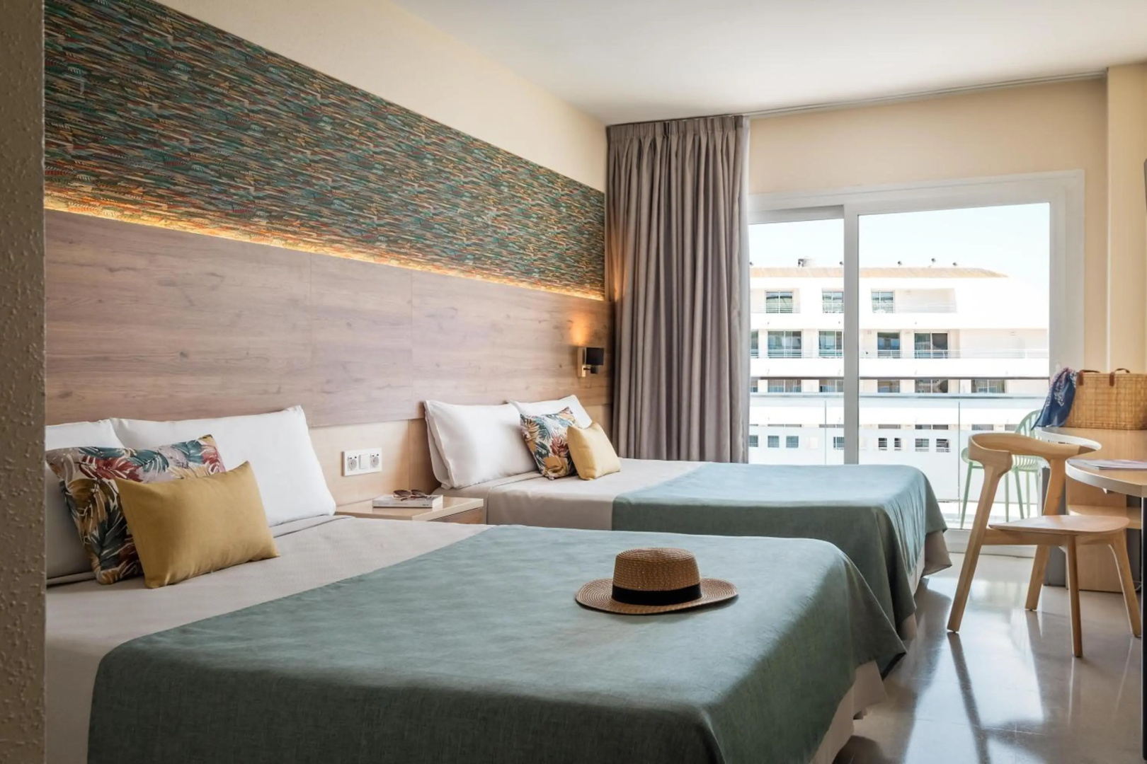 Photo - Alegria Caprici Verd Hotel