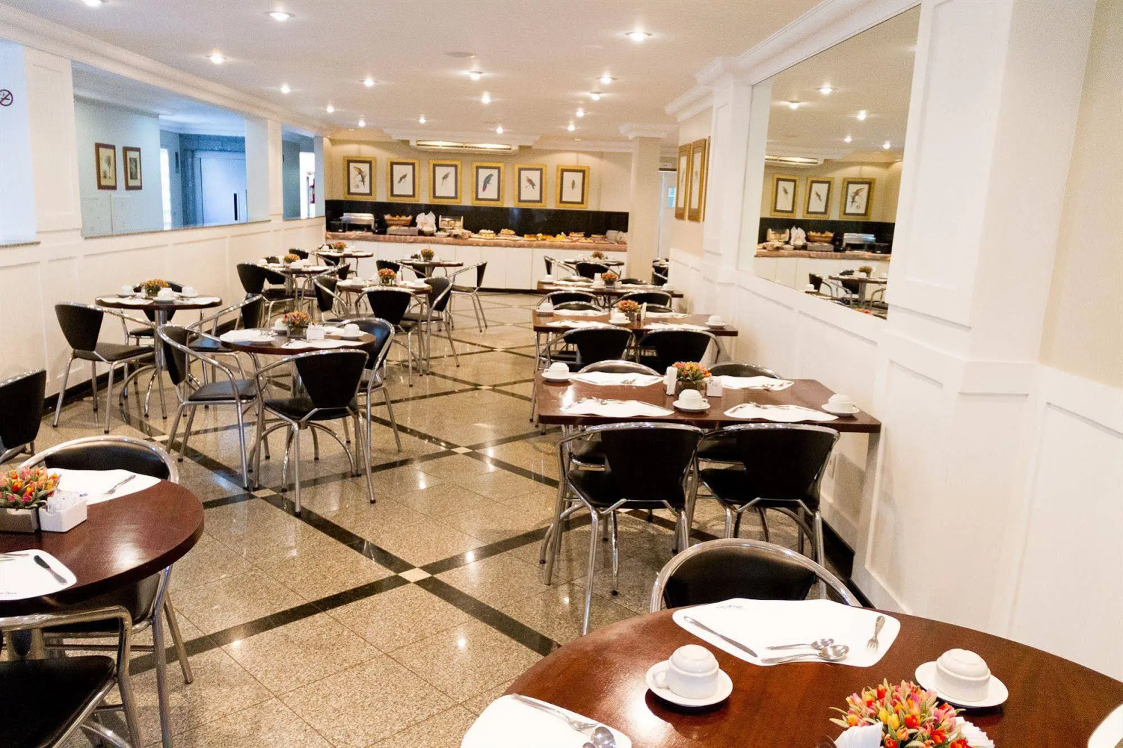 Foto - Plaza Inn Executive