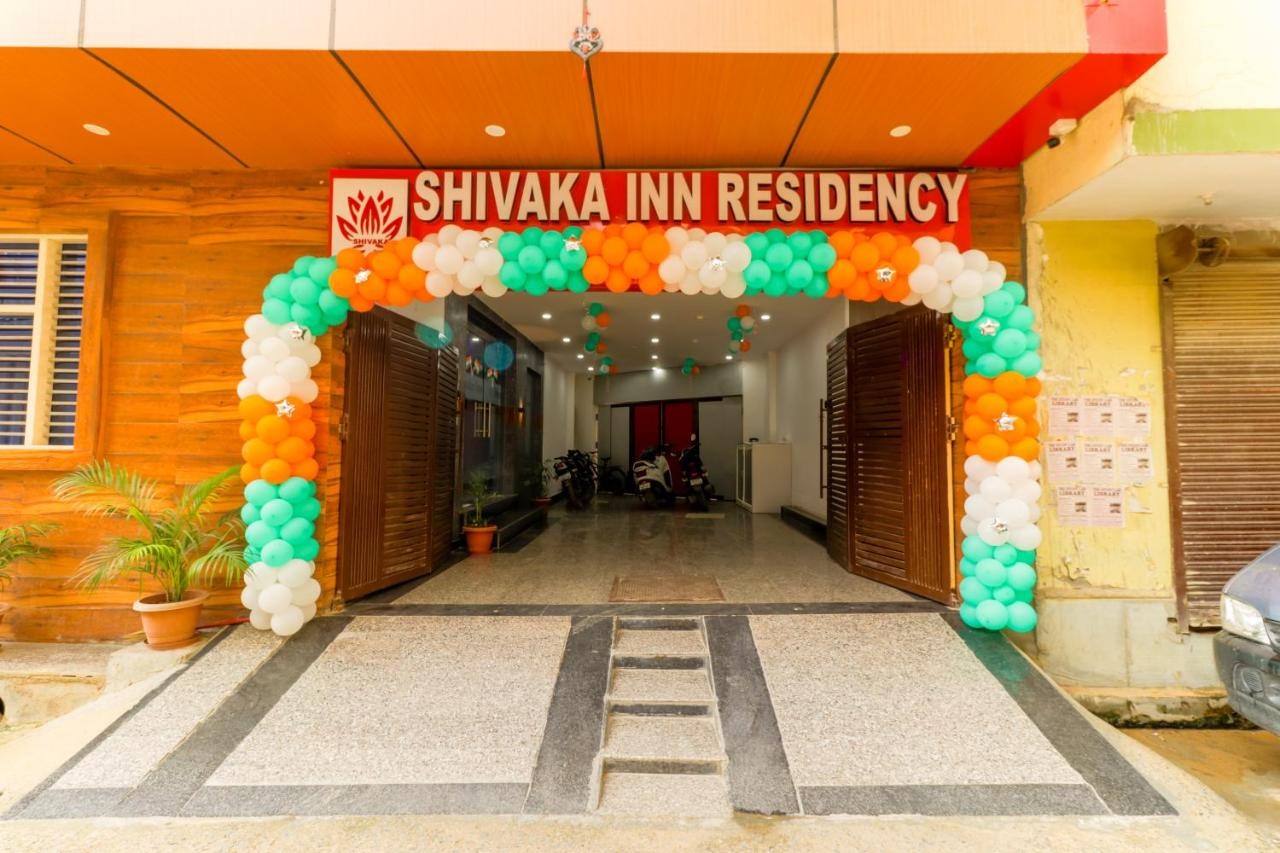 Foto - Airport Hotel Shivaka Inn