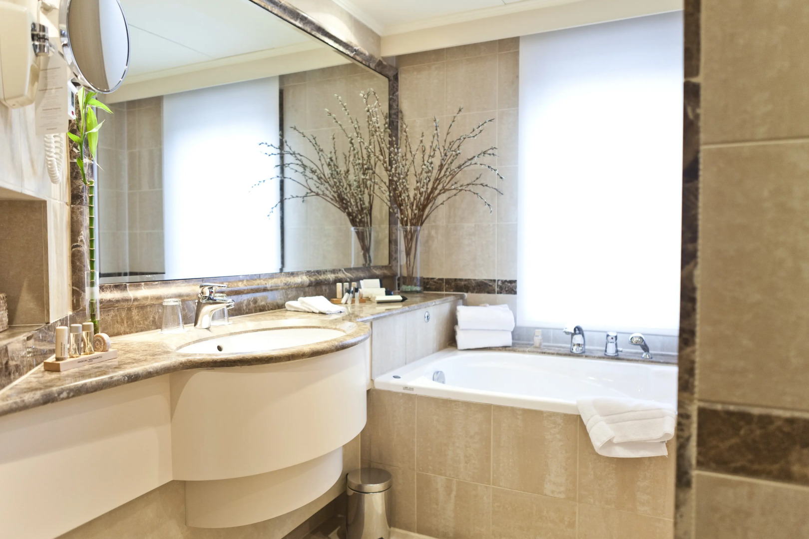 Foto - Hotel Le Châtelain