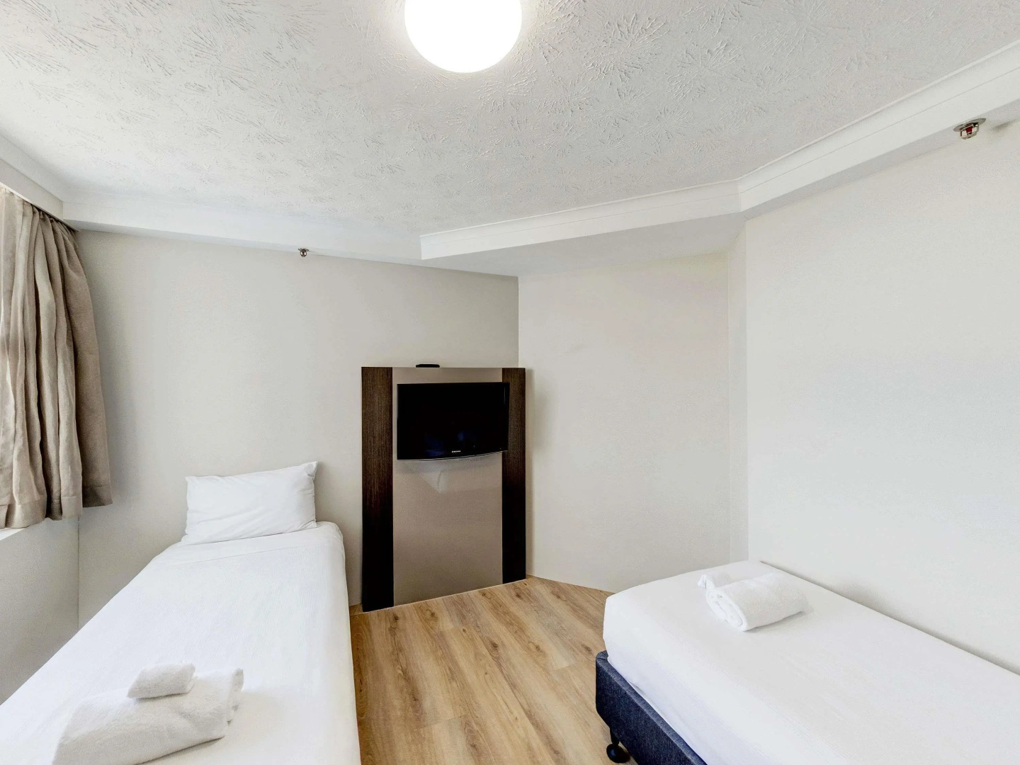 Photo - Novotel Surfers Paradise