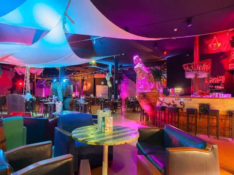 Photo - Hôtel Du Parc - Pirates