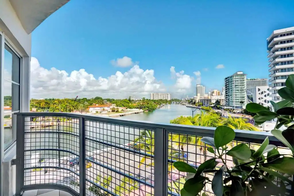 Photo - Trouvail Miami Beach Hotel