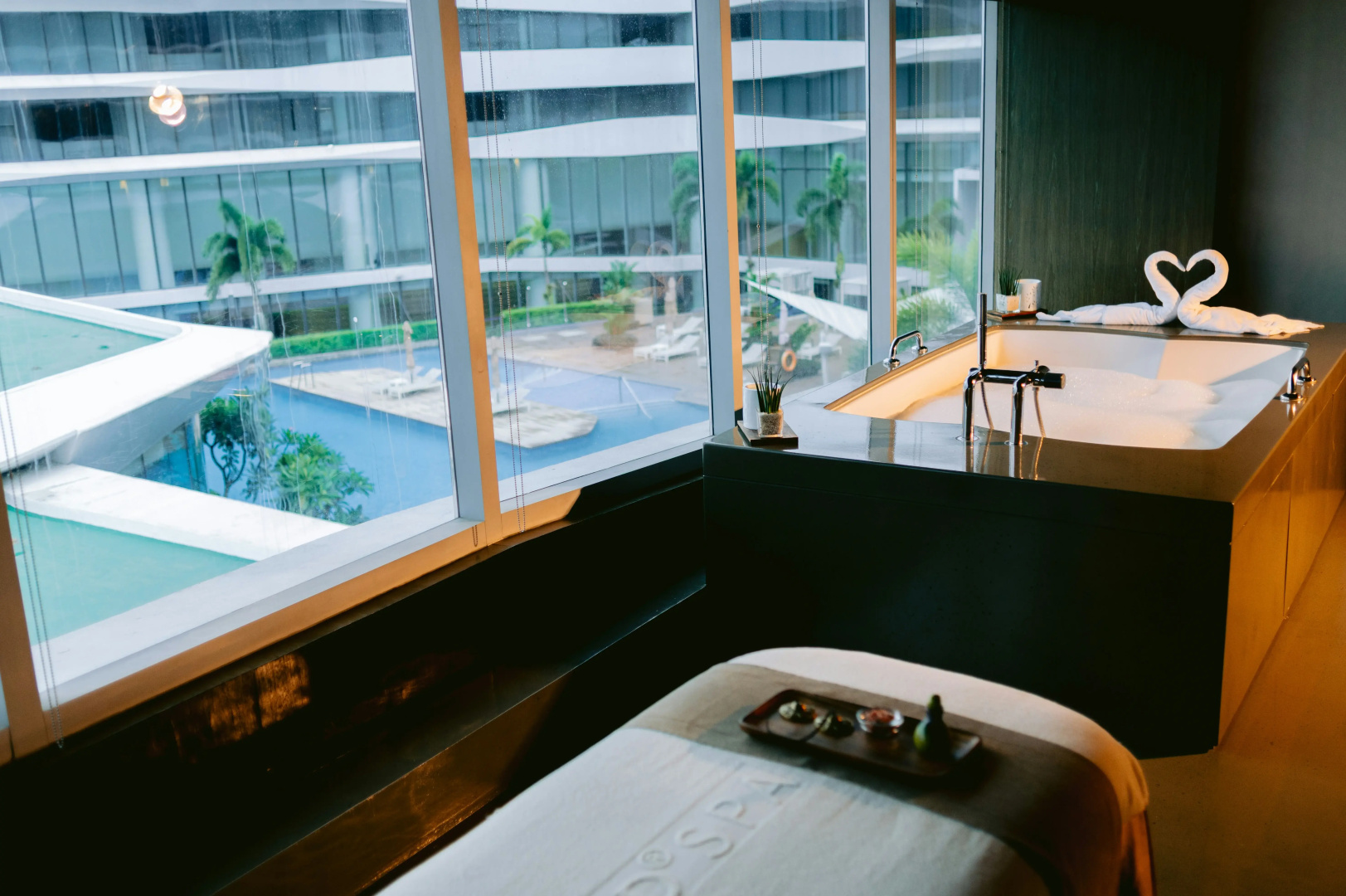 Photo - Conrad Manila