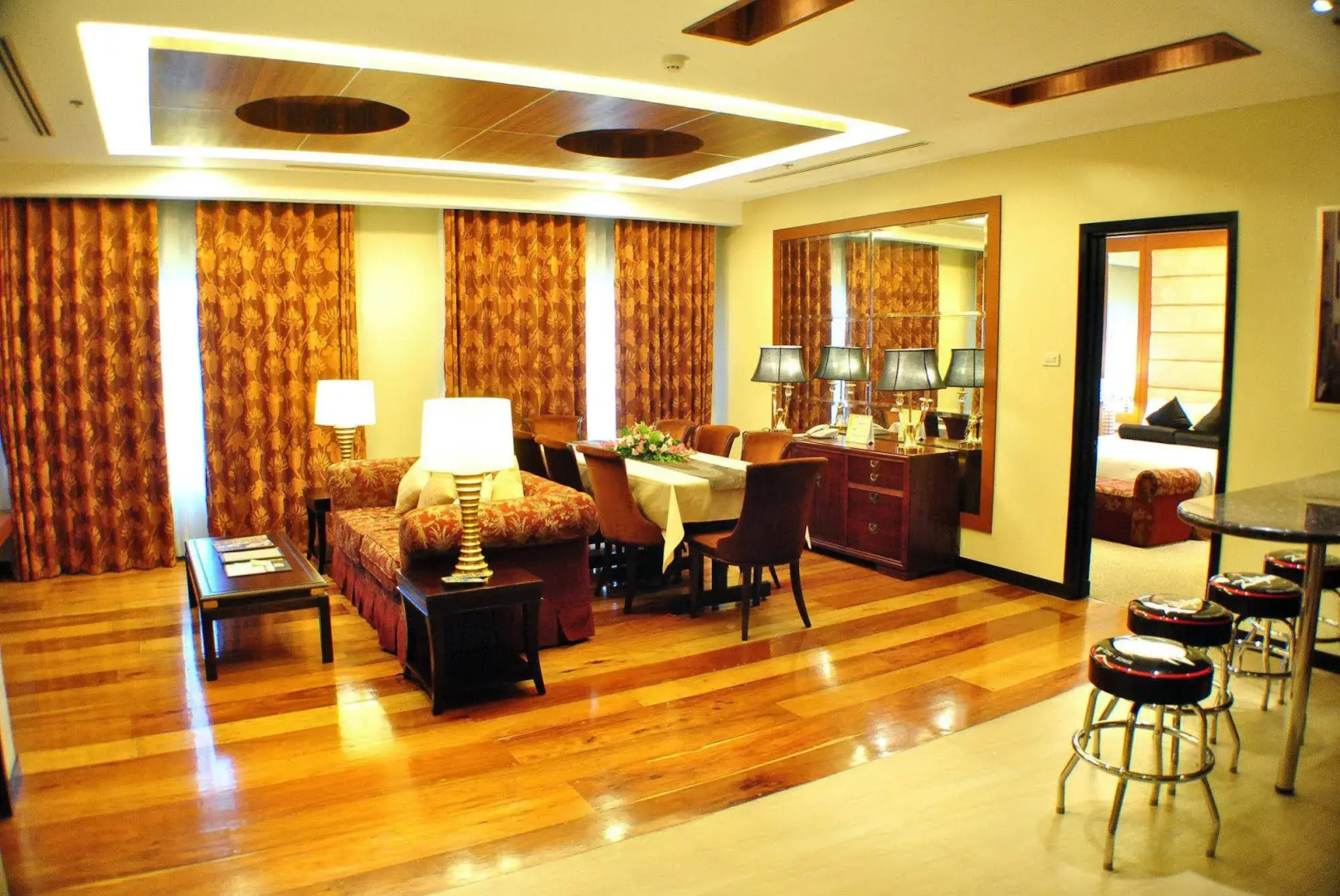 Photo - Hotel Elizabeth Cebu