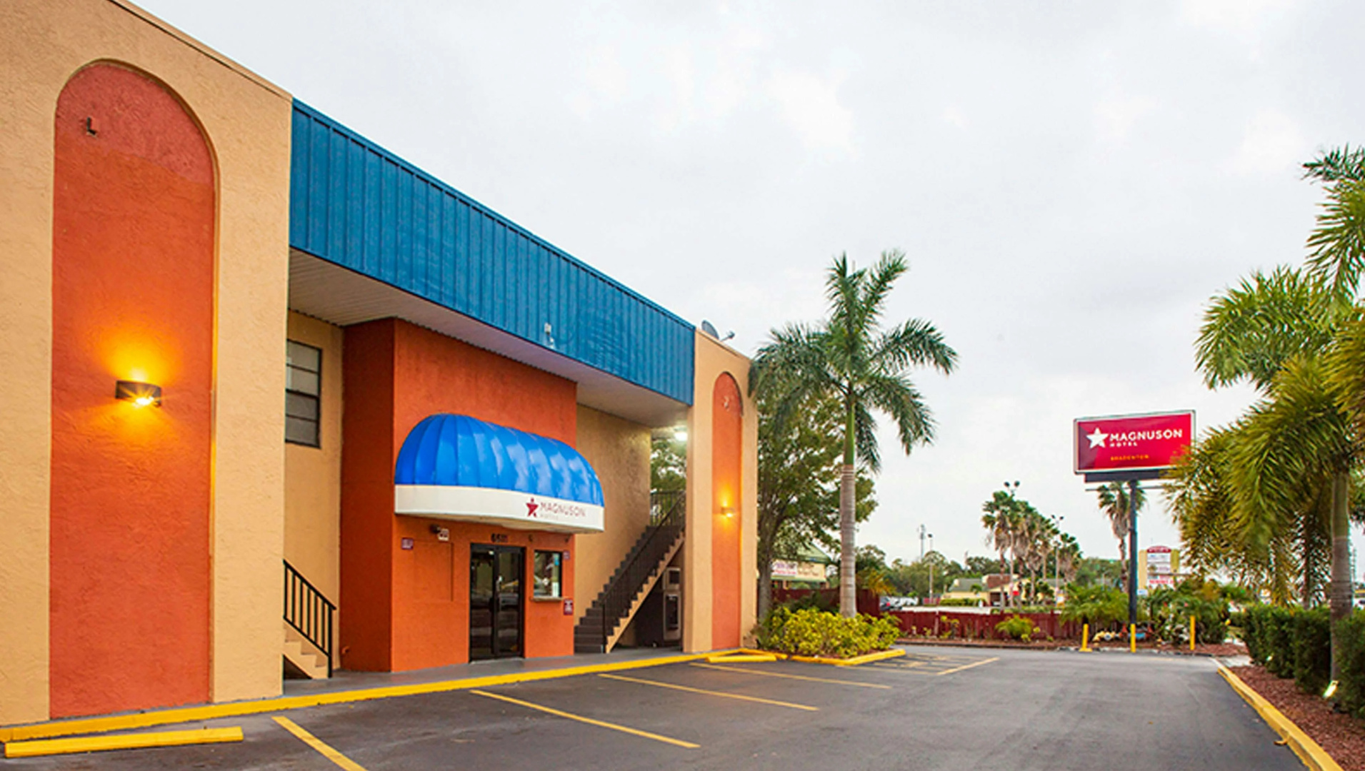 Photo - Magnuson Hotel Bradenton